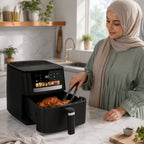 Friteuse à air Nova 6 vue de face sur fond de cuisine lumineuse