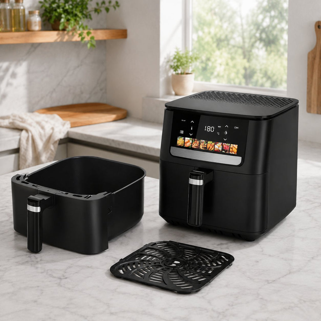 Friteuse à air Nova 6 vue de trois quarts sur plan de travail en marbre