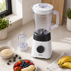 Blender Taurus Power Max 1300 avec bol en verre et mini broyeur sur plan de travail avec fruits frais
